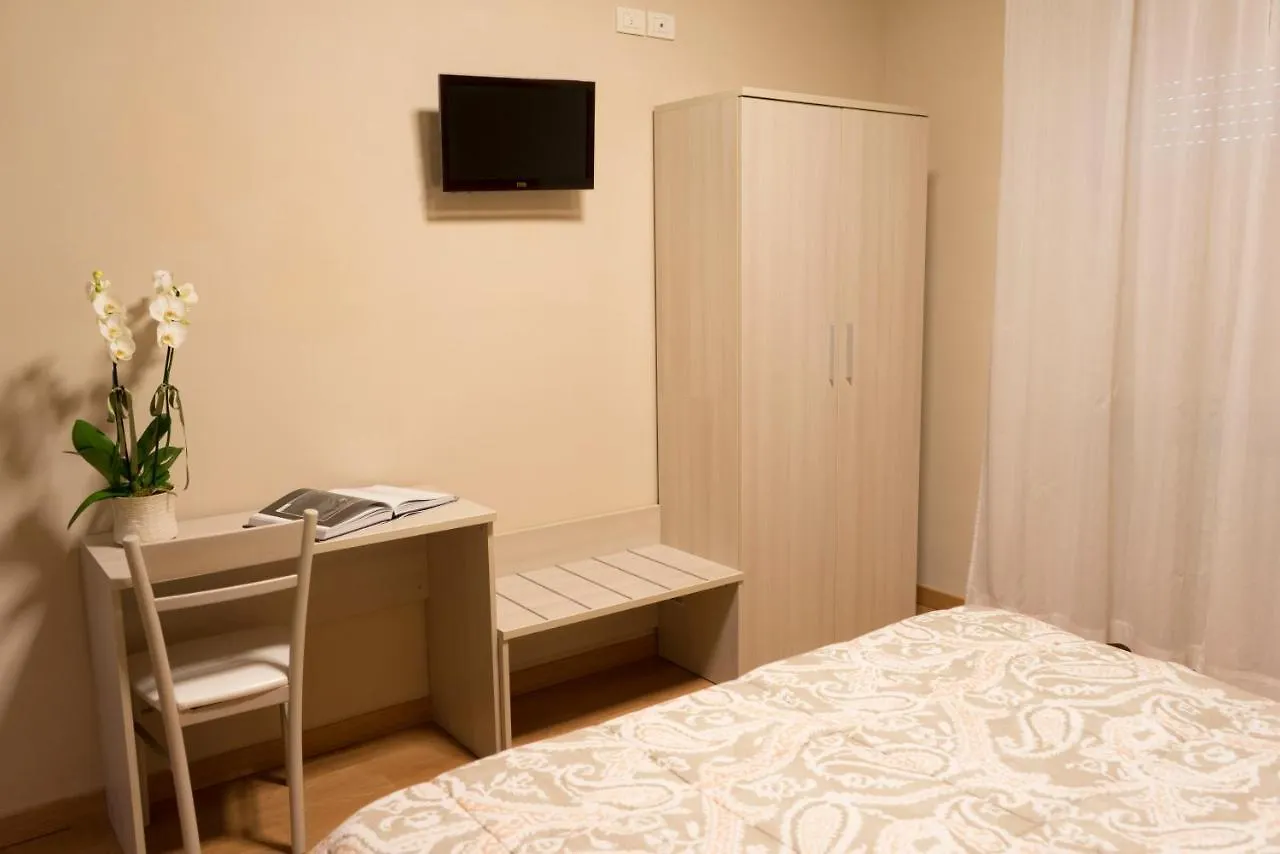 **  Hotel Cecco Arezzo Itália