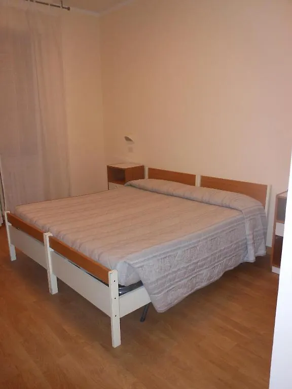 Hotel Cecco Arezzo 2*,  Itália